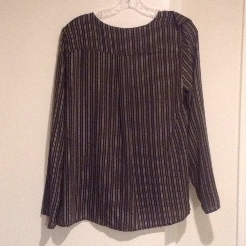 šVERONICA Bš Striped Ruffle Long Sleeve Blouse - Picture 3 of 4